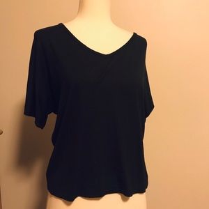 Like new crop black top